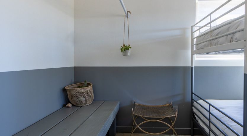 Photo of Mojave Haus