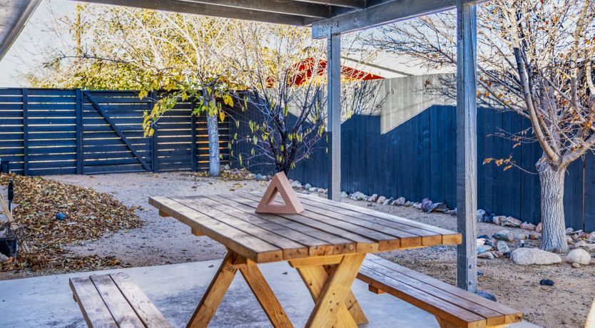 Photo of Mojave Haus