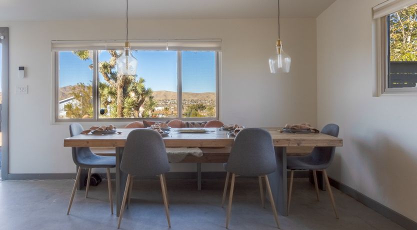 Photo of Mojave Haus