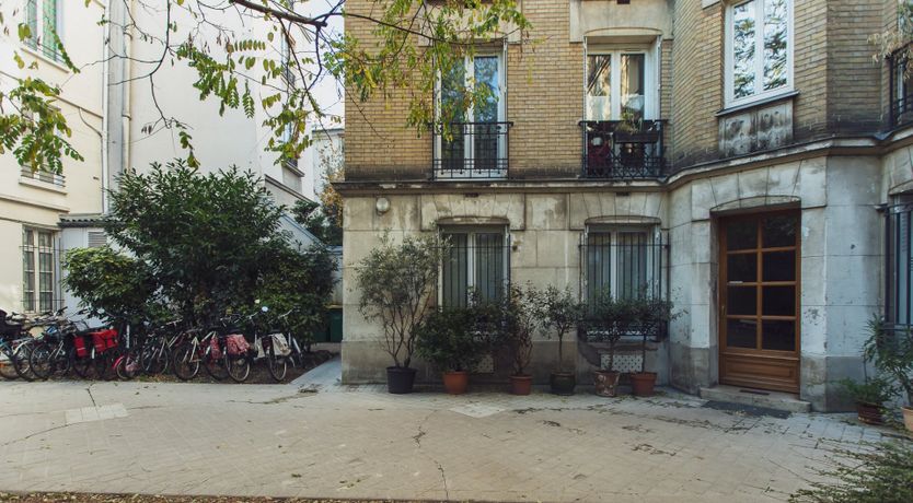 Photo of The Pomegranate & Lemon