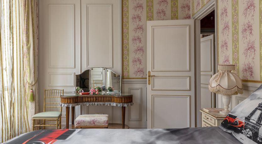 Photo of Edged With Gold