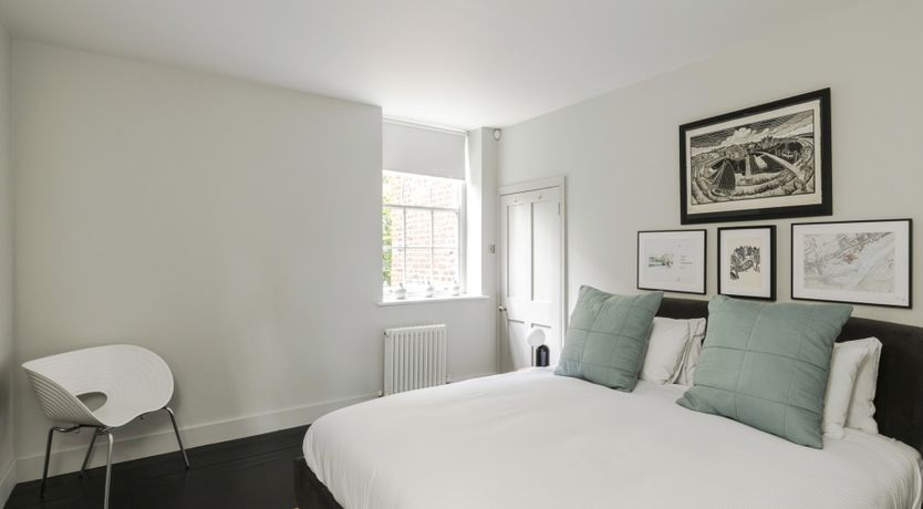 Photo of Lily & Miles