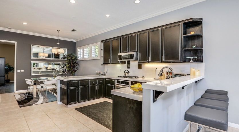 Photo of Blush & Velvet