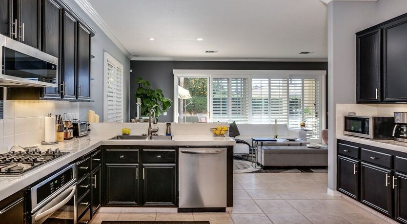 Photo of Blush & Velvet