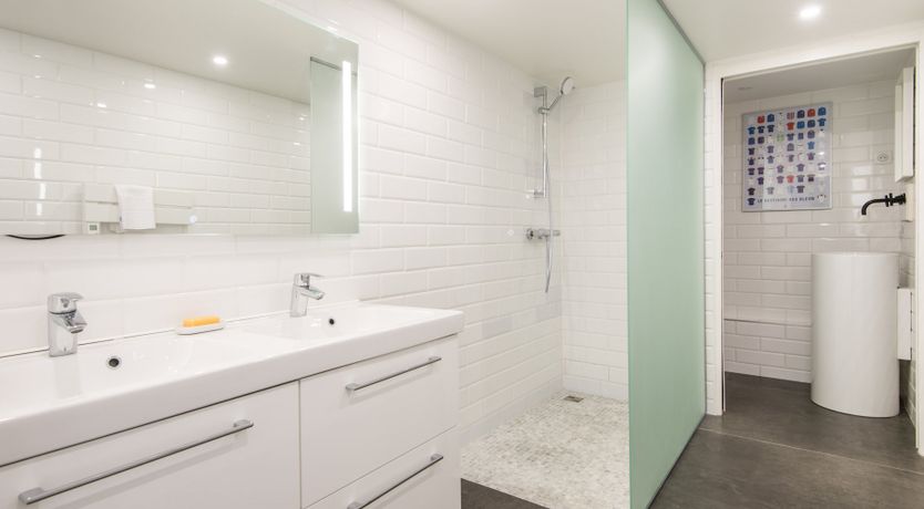 Photo of Artist's Block