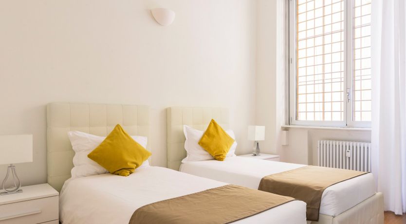 Photo of Maestro Antico