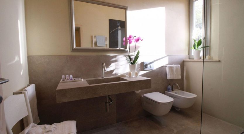 Photo of Emerald Hills