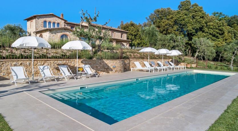 Photo of Emerald Hills