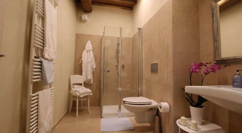 Photo of Emerald Hills