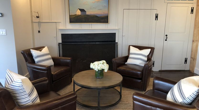 Photo of Mulberry Hill