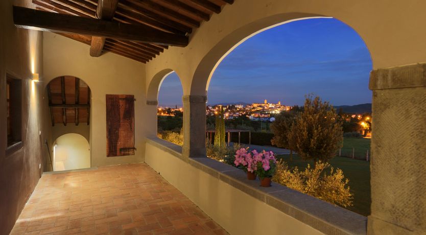 Photo of Roses & Herbs