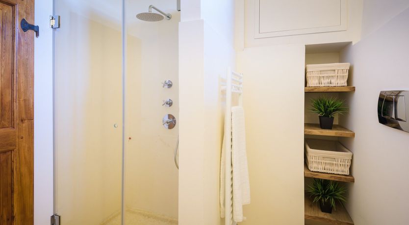 Photo of Roses & Herbs