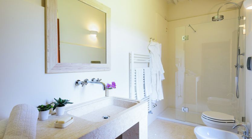 Photo of Roses & Herbs