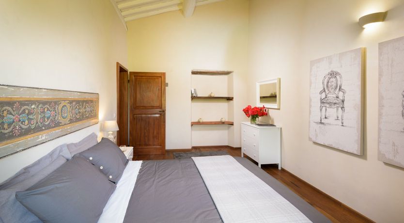 Photo of Roses & Herbs