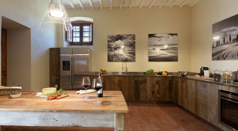 Photo of Roses & Herbs