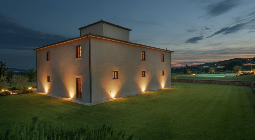 Photo of Roses & Herbs