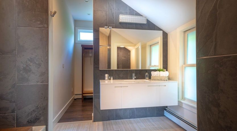 Photo of The Willow's Resting Place