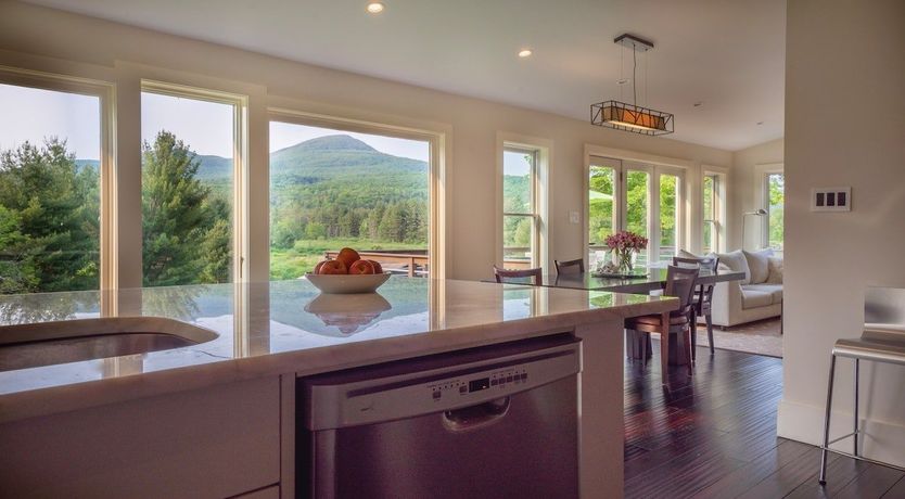 Photo of The Willow's Resting Place