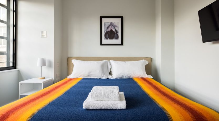 Photo of Chills Of The Square