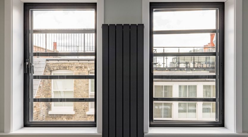 Photo of Chills Of The Square