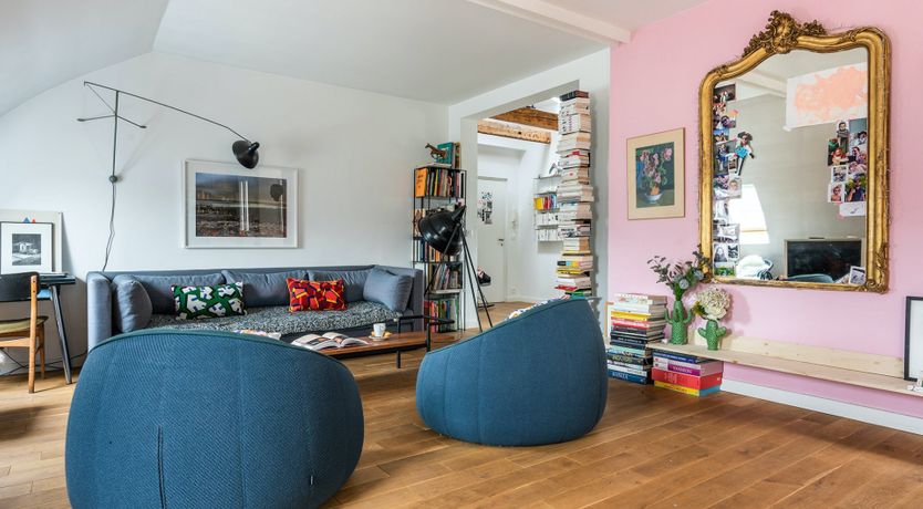 Photo of The Sitting Pose