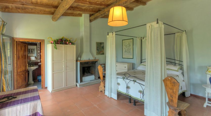 Photo of Castle in Green