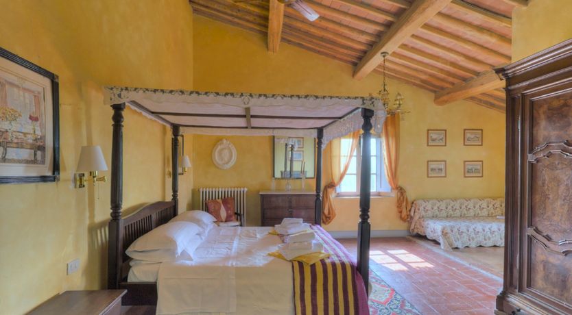 Photo of Castle in Green