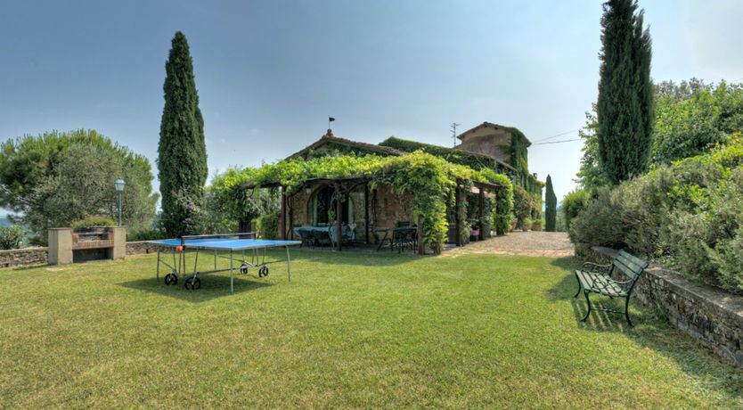 Photo of Castle in Green