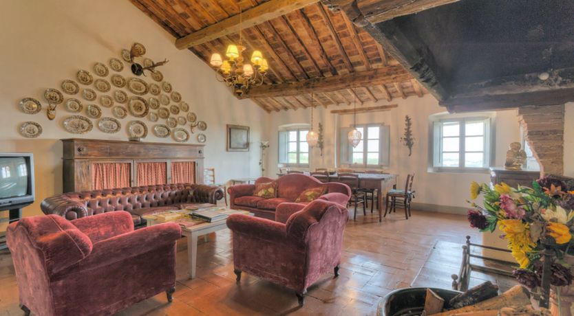 Photo of Castle in Green