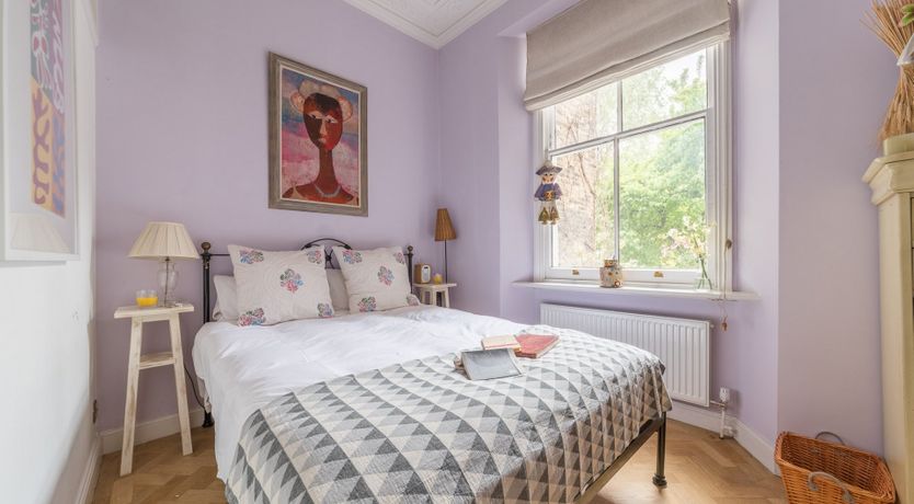 Photo of The Hummingbird