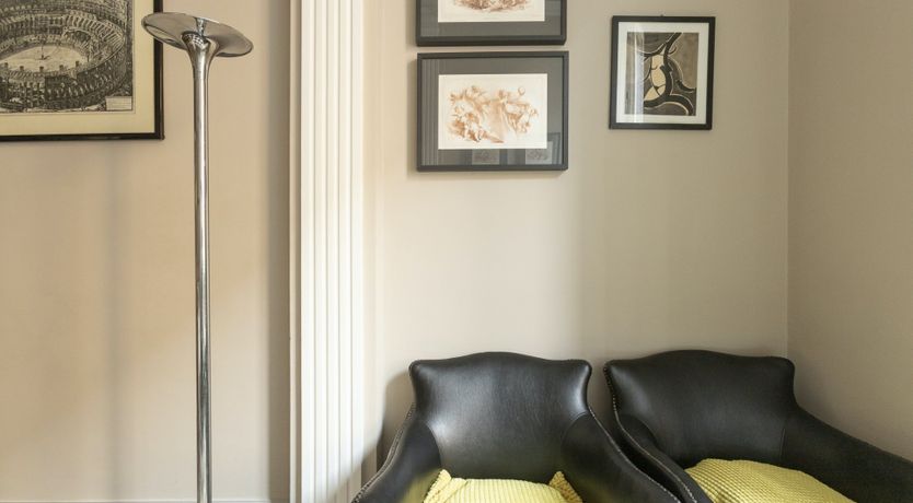 Photo of Jigsaw Frame