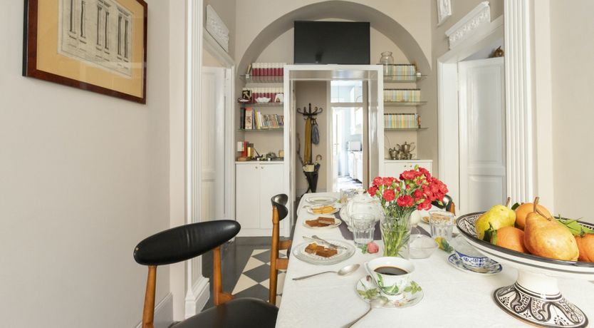 Photo of Jigsaw Frame