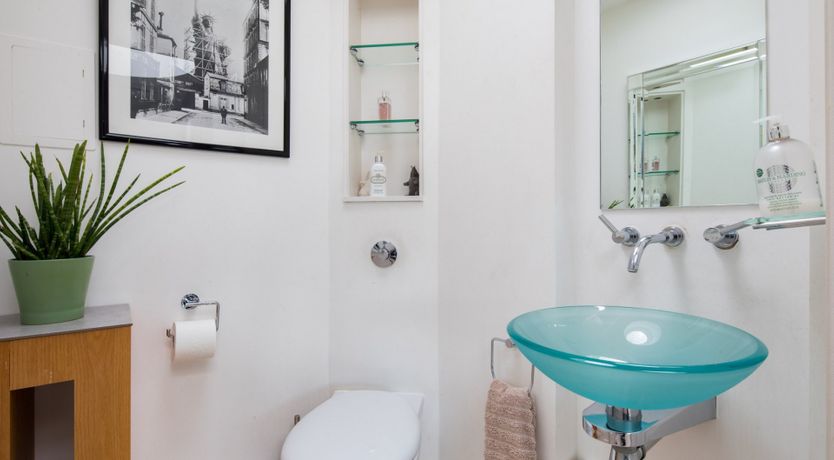 Photo of Penthouse Perspective