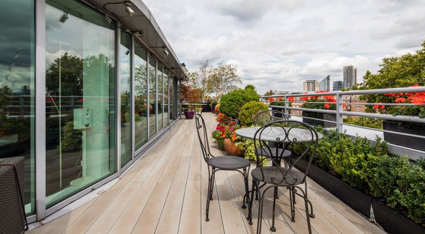 Photo of Penthouse Perspective