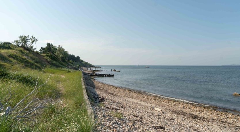 Photo of Blissful Thinking