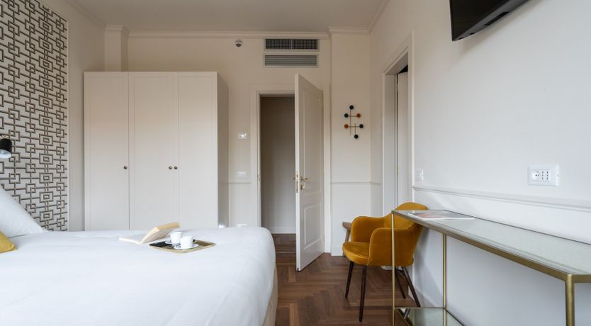 Photo of River Elegance