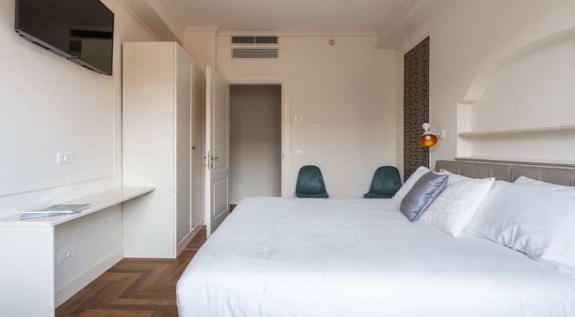 Photo of River Elegance