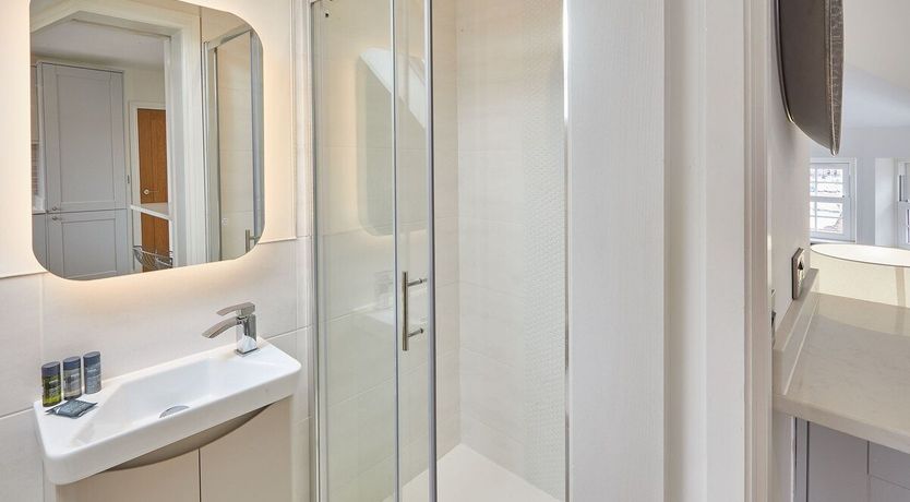 Photo of Anchors Aweigh