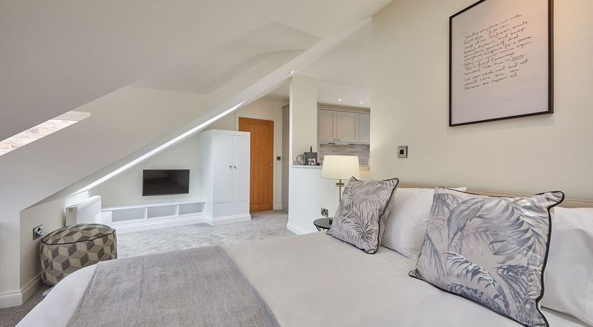 Photo of Anchors Aweigh