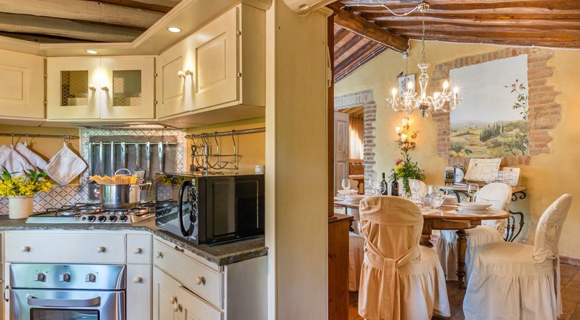 Photo of Yellow Climbing Rose