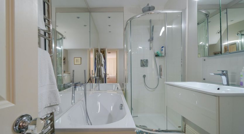 Photo of Abingdon Charm