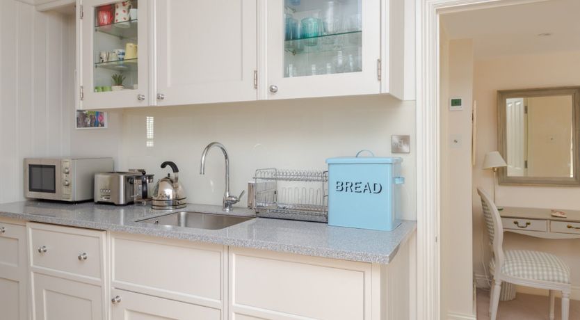 Photo of Abingdon Charm