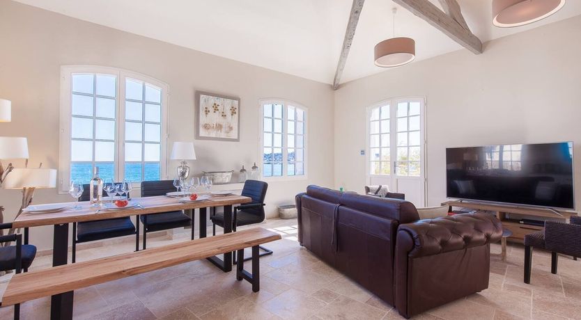 Photo of Place Sur La Mer