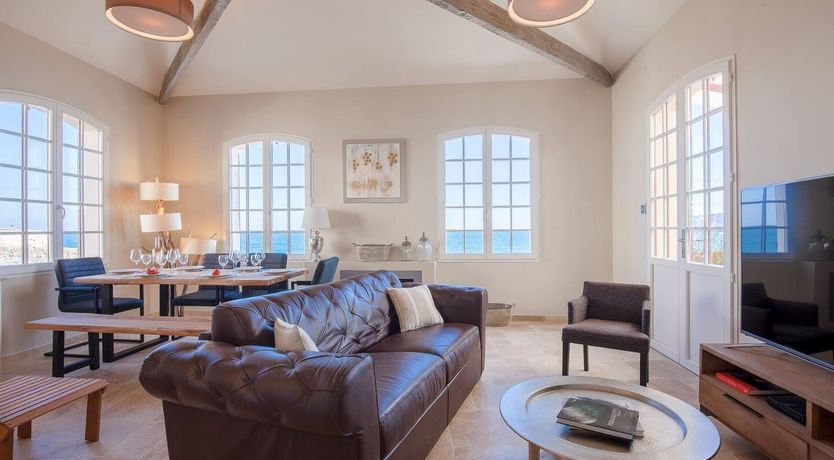 Photo of Place Sur La Mer