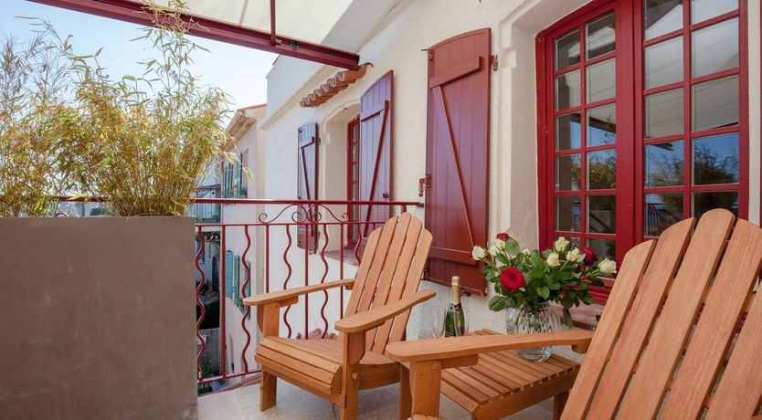 Photo of Place Sur La Mer