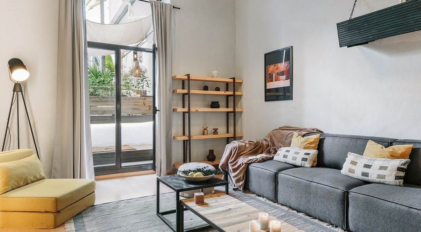 Photo of Flor de Loto