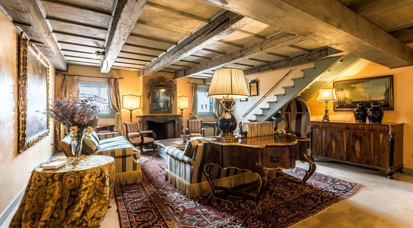 Photo of Masque Ball