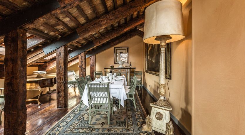 Photo of Masque Ball