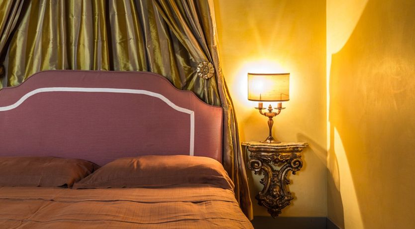 Photo of Masque Ball