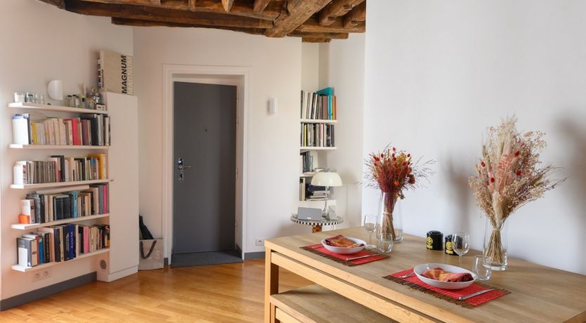 Photo of Les Deux Anglaises